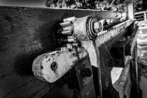 bingley lock detail1